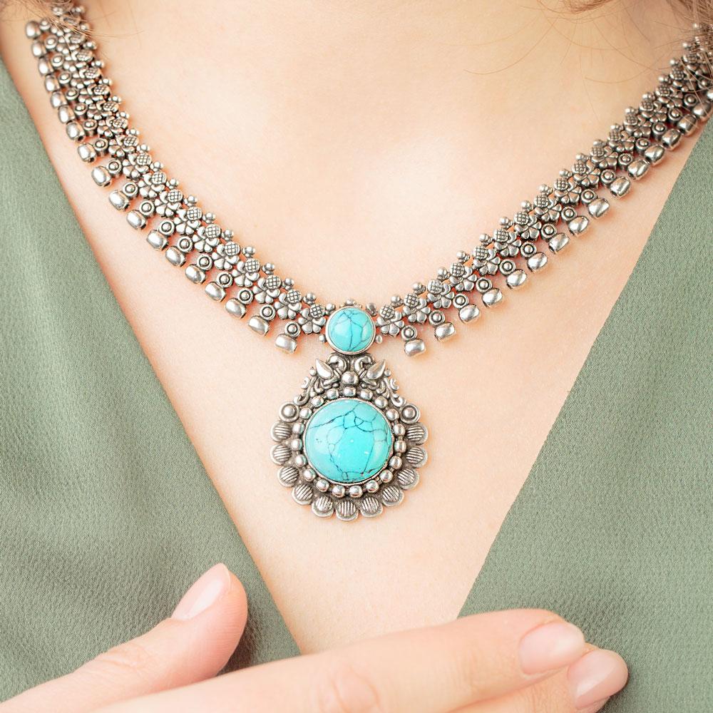 Clairvoyance Turquoise Necklace