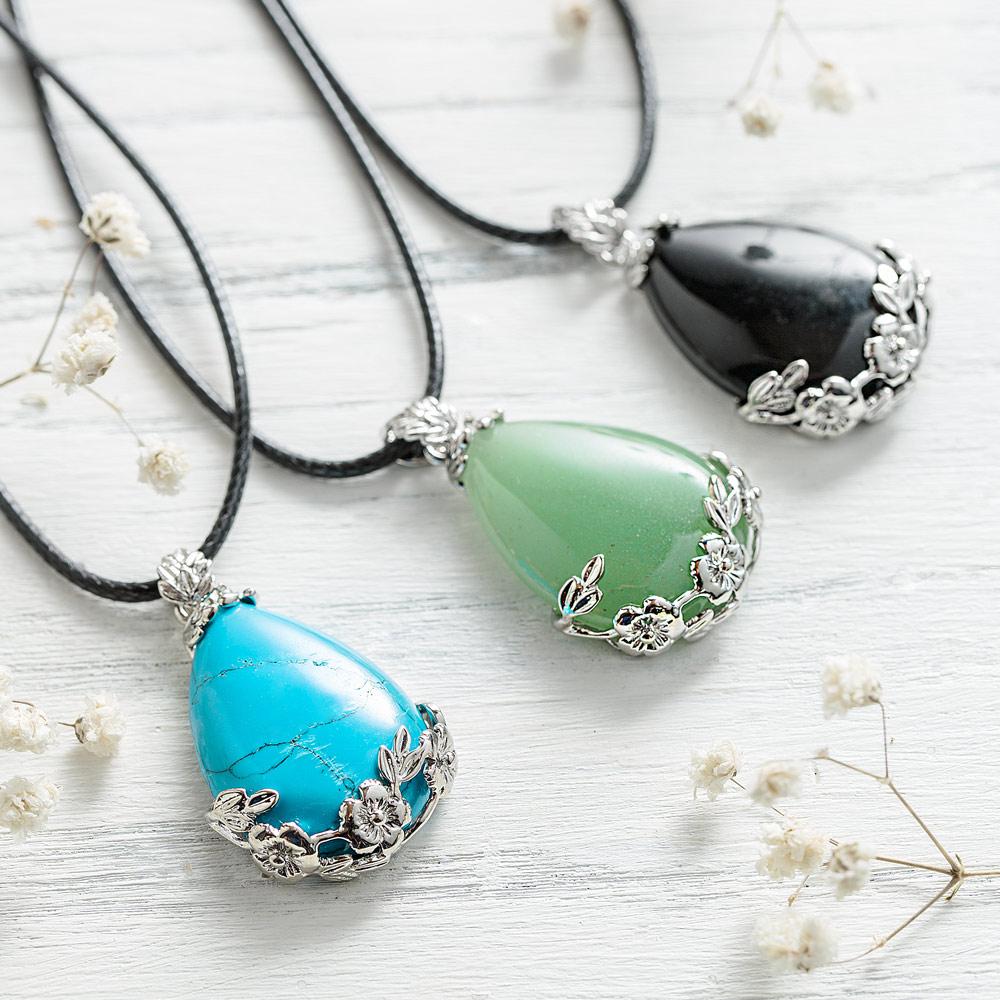 Flower Crystal Teardrop Necklaces